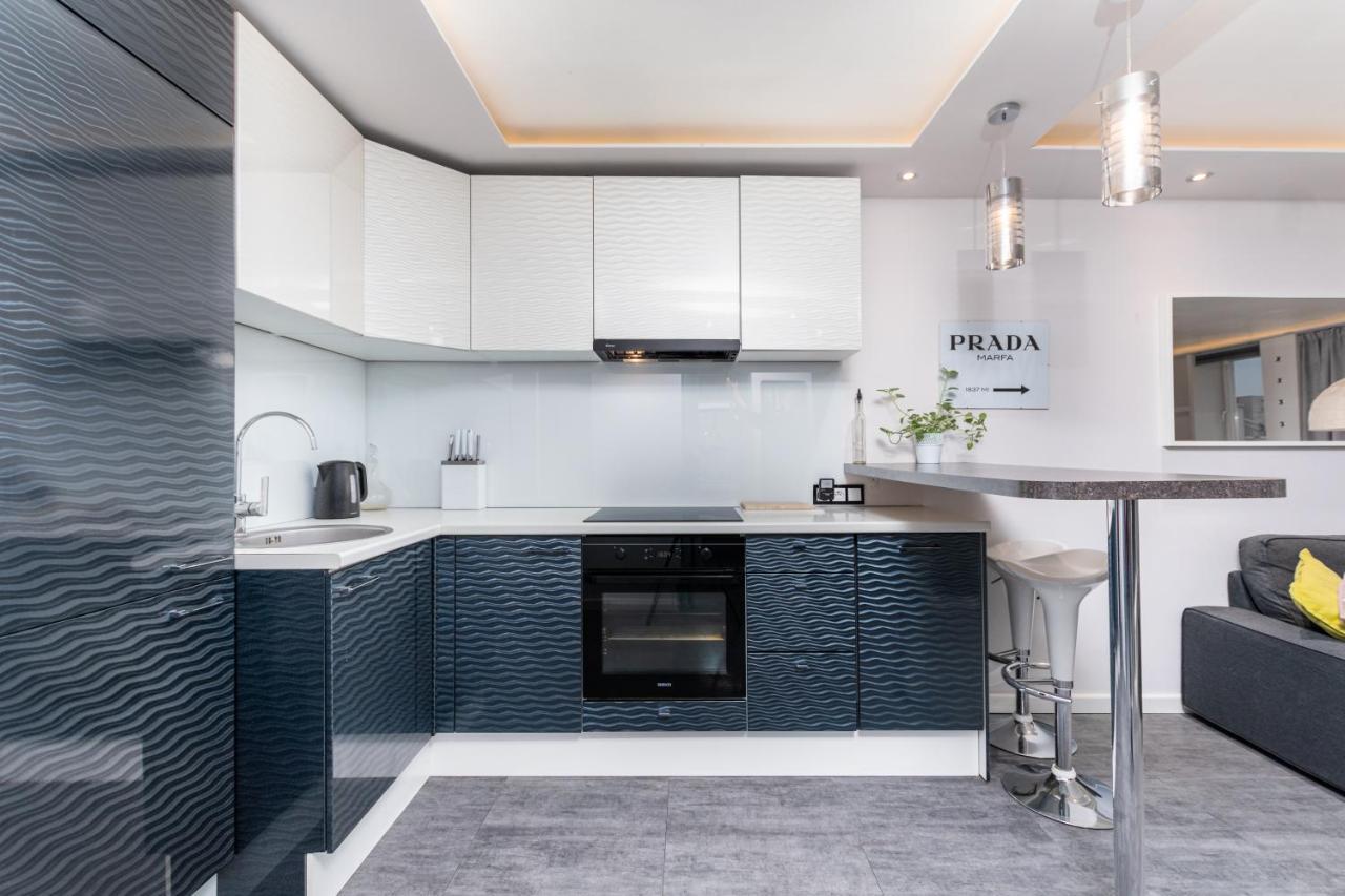 Apartment Grzybowska 16/22 By Homeprime Warschau