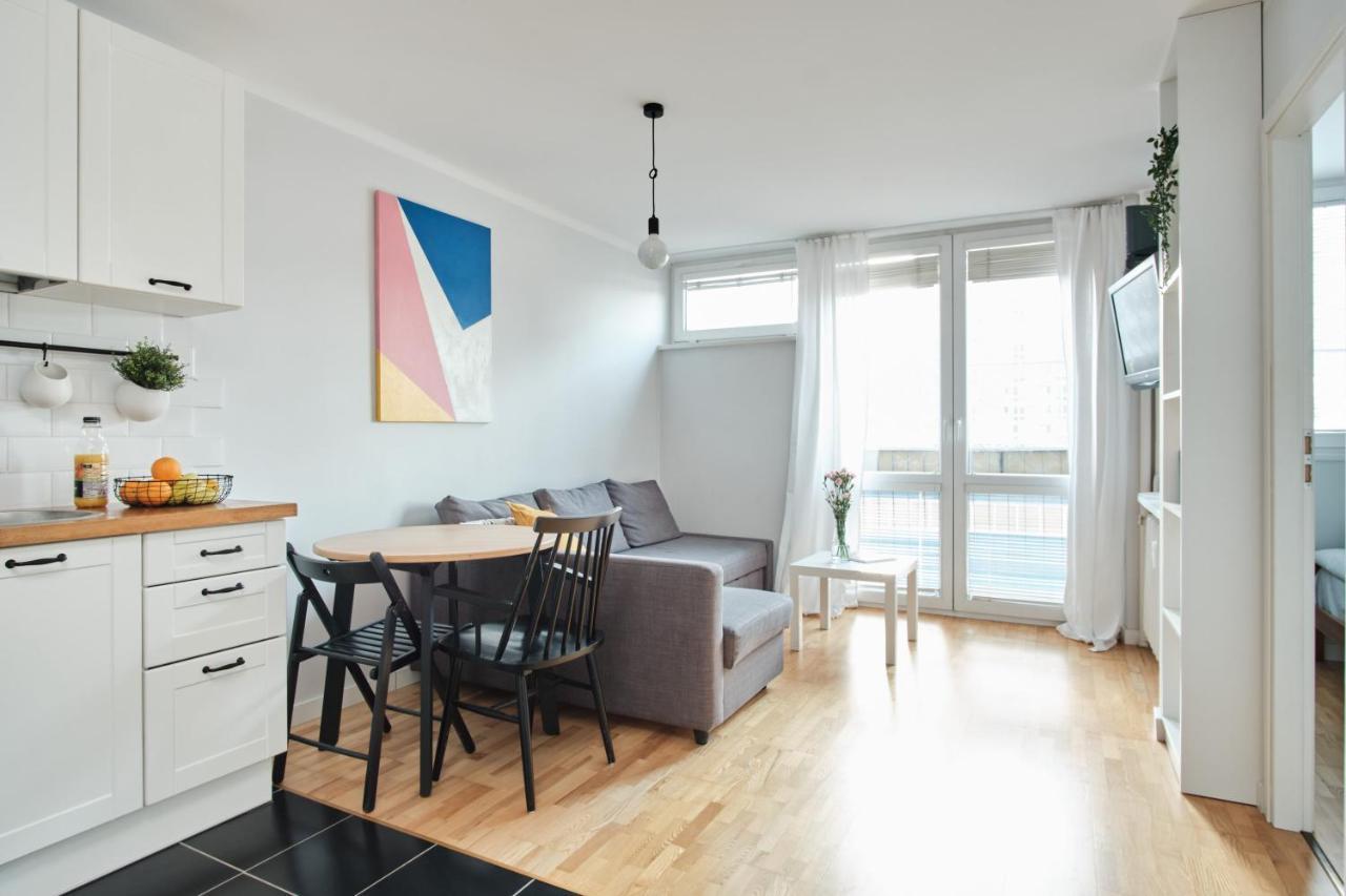 Apartment Grzybowska 16/22 By Homeprime Warschau